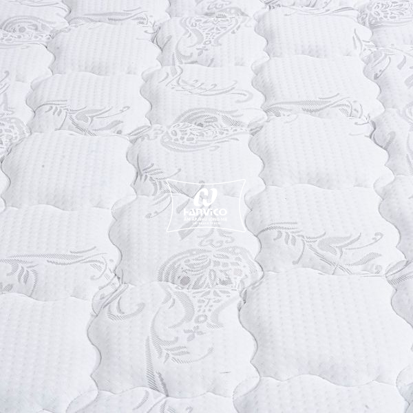 hanvico-nem-lo-xo-xavia-02